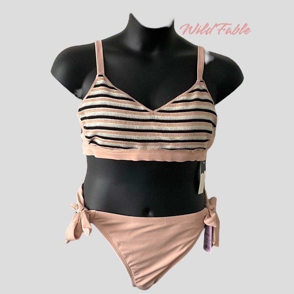 Wild Fable Crochet Bikini Set Black Cream Stripe Cupped Swimwear Sz 1X (16-18)‎